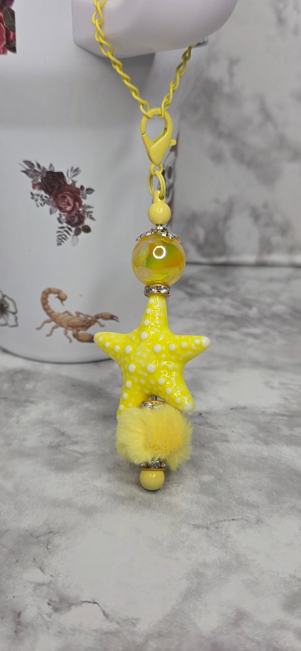 Sunny Starfish Beaded Keychain – Beach Vibes Accessory